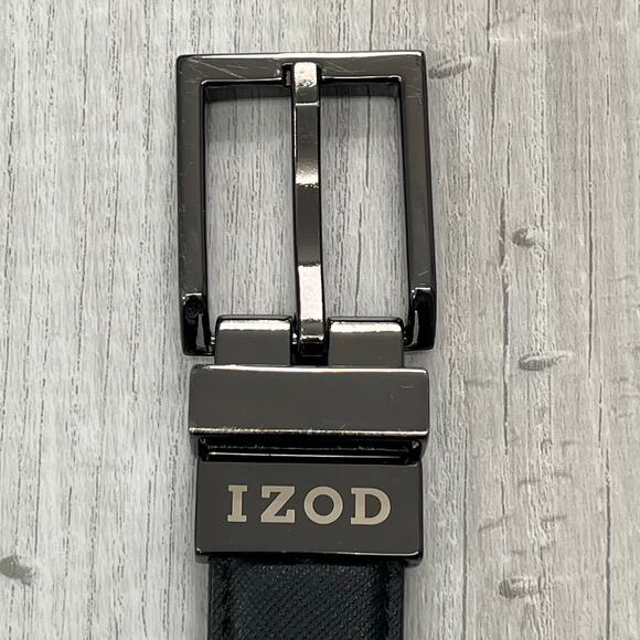 Izod Black Faux Leather 29.5" Metal Buckle Small Belt - Picture 2 of 5